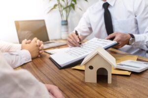 What does Under Contract Mean Real Estate 