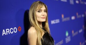 Angelina Jolie Rocks New Bangs at Palm Springs Film Festival Awards Alongside Daughter Zahara Following Brad Pitt Divorce Settlement: Photos