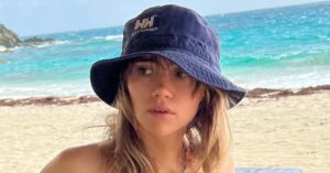 Suki Waterhouse Praised for 'Hot' Bikini Body Nearly 1 Year After Welcoming Her and Robert Pattinson's First Child: See the Sizzling Photos