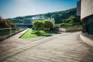 Improving Curb Appeal with Custom Paver Driveways
