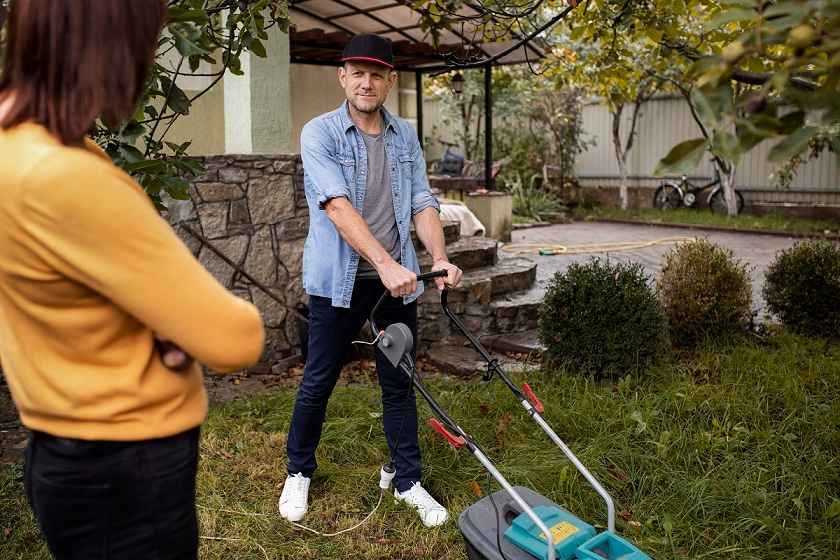 Simple Lawn Care Routines That Actually Work
