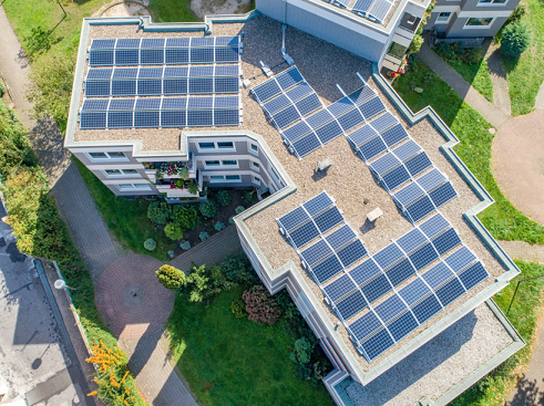 Maximizing Solar Panel Efficiency at Home