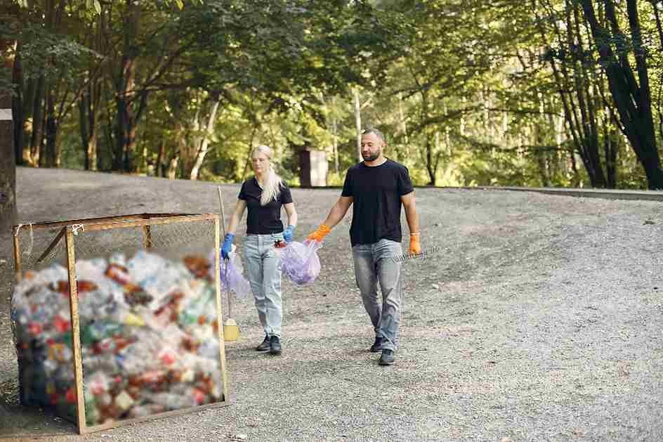 Clearing the Clutter: Why Professional Junk Removal Is Worth It in Urban Spaces