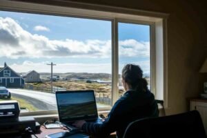 How Often Should You Schedule Toronto Window Cleaning Services for Maximum Results