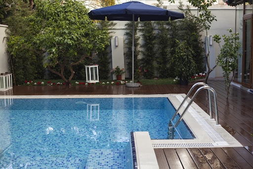 7 Summer Home Improvements That Make the Biggest Impact