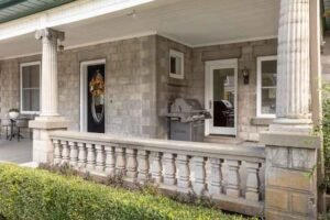 7 Elegant Exterior Details Buyers Instantly Notice When House Hunting