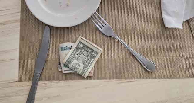 Cash Flow Strategies to Keep Your Restaurant Thriving