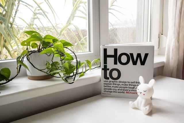 Home Book: The Ultimate Guide to Organizing Your Home Life