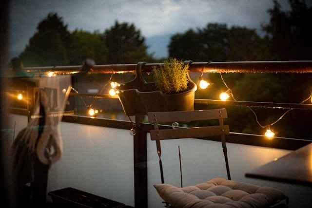 Smart Ways to Plan a Family-Friendly Outdoor Lighting Setup