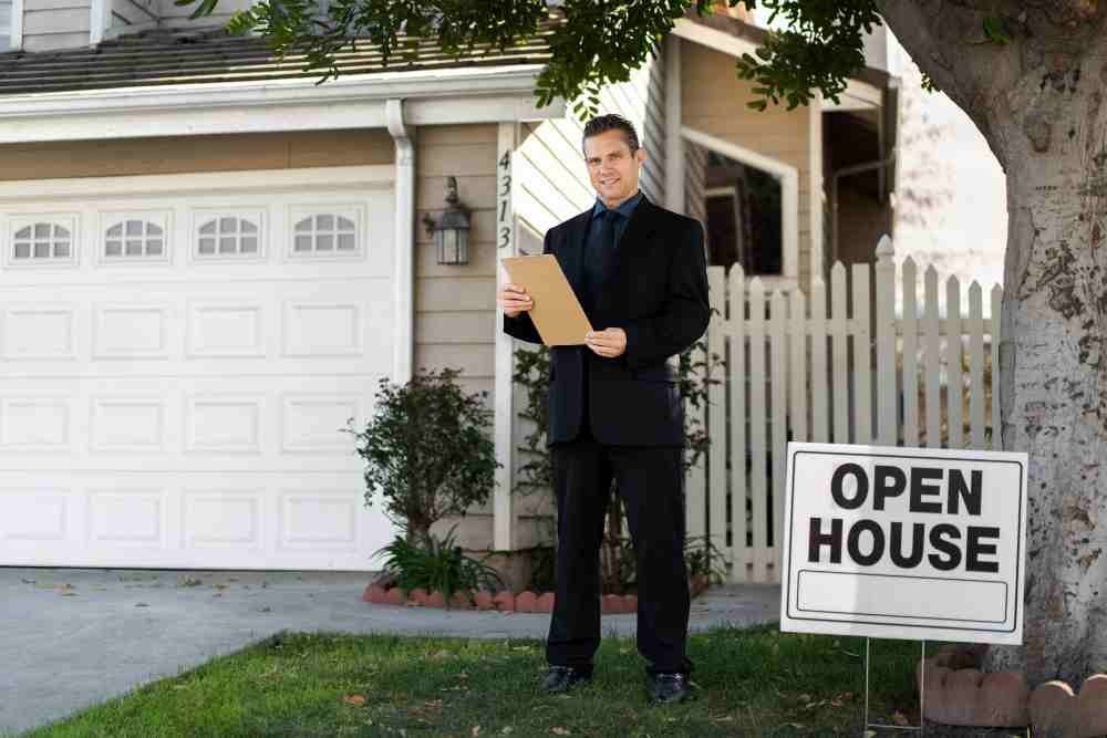 What Home Inspectors Notice on the Outside of Your House