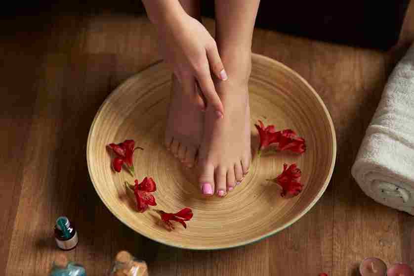 12 Proven Home Remedies for Toenail Fungus (That Actually Work in 2026)
