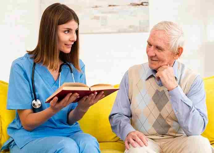 Home Healthcare Nurse: A Complete Guide